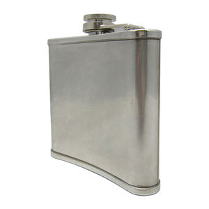 Offres Spéciales <span class=keywords><strong>pot</strong></span> à vin rainuré <span class=keywords><strong>en</strong></span> acier inoxydable <span class=keywords><strong>de</strong></span> haute qualité avec plusieurs gravures <span class=keywords><strong>mini</strong></span> flacons carrés <span class=keywords><strong>de</strong></span> hanche - Product Image 2