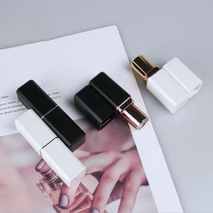 Ngọc Trai Màu Đen Và Trắng D12.1mm Vuông Son Môi Ống Container-Thiết Kế Đẹp Trang Điểm Rỗng Lip Balm Trường Hợp - Product Image 2
