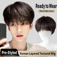 Perruque Courte Homme Cheveux Naturels Style Coréen Frange Texturée Superposée Volumineuse Base Soie Entièrement en Dentelle Taille Moyenne Usage Quotidien