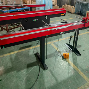 <span class=keywords><strong>Cintreuse</strong></span> magnétique pour tôles métalliques de 2500 mm, force de serrage de 9 tonnes pour plis de 1,2 mm en acier doux. - Product Image 1