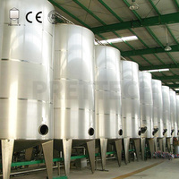 Cuve de Fermentation et de Stockage Sanitaire Pretank pour Vin et Jus de Fruits, en Acier Inoxydable SS304, Capacité 700L-20000L, avec Tous les Accessoires