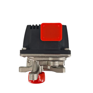 Boquilla de urea Mercedes-Benz 24V A0001405339 A0001405439 para pieza de repuesto de motor de camión - Product Image 3