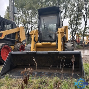 Vente Flash Chargeuse sur pneus Caterpillar CAT 246D d'occasion, modèle 2022, puissance 60KW, moteur de pompe hydraulique, prix avantageux, bon état - Product Image 6
