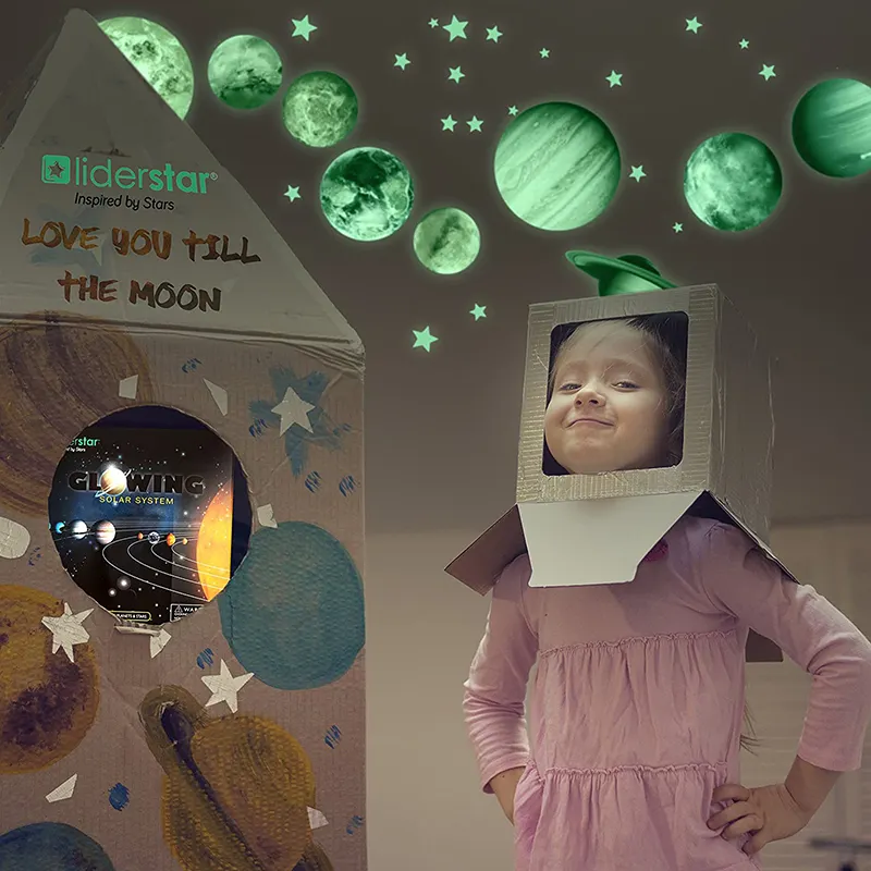 夜の惑星で光る明るい太陽系デカール子供の寝室のためのグローステッカー
