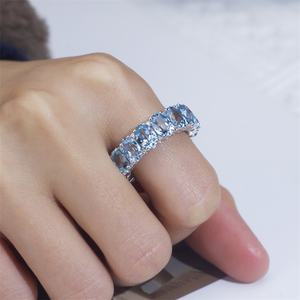 Bague ovale en saphir or blanc 18 carats Messi Jewelry MSR-1433 pour femme - Product Image 4