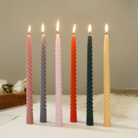 Luxe 25 filetés longue tige cire de soja décor à la maison ensemble de bougies couleur progressive boîte d'emballage en gros avec sac pour bars et Diwali