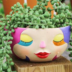 Résine personnalisée abstrait coloré visage jardinière unique <span class=keywords><strong>arc</strong></span>-<span class=keywords><strong>en</strong></span>-<span class=keywords><strong>ciel</strong></span> succulente tête jardinière Art abstrait Pot de fleur pour la décoration intérieure - Product Image 4