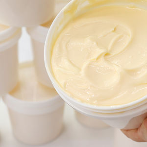 Manteca de karité natural al por mayor, Arbutina orgánica refinada y Niacinamida, Crema Corporal blanqueadora antiarrugas hidratante profunda a granel - Product Image 5