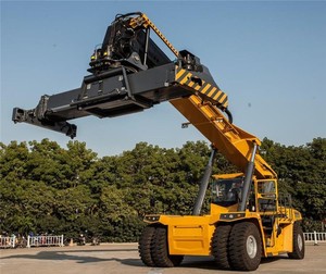 Grue frontale de 65 tonnes XCS65K Reach Stacker pour l'Amérique du Sud - Product Image 6