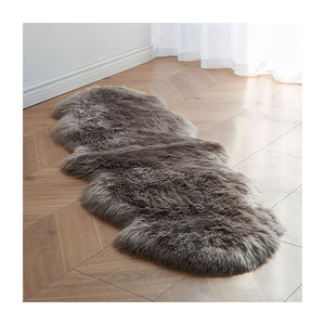 Vente chaude en peau <span class=keywords><strong>de</strong></span> mouton Super doux Long Pile coeur forme moelleux <span class=keywords><strong>fausse</strong></span> <span class=keywords><strong>fourrure</strong></span> tapis tapis pour canapé <span class=keywords><strong>chaise</strong></span> - Product Image 1