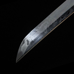 ดาบซามูไรสั้นลายเมฆ 78 ซม. ทำมือจากหลงเฉวียน เหล็ก T10 ชุบด้วยดินเหนียว  ดาบมิงเชะ วาคิซาชิ งานฝีมือระดับไฮเอนด์ ของขวัญ ของสะสม ของประกอบฉากคอสเพลย์ - Product Image 4