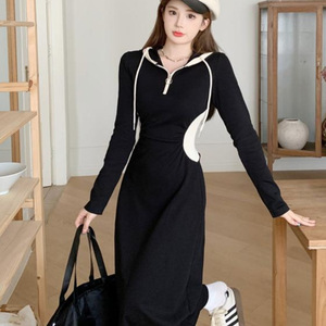Women's Long Sleeve Hooded Sweatshirt Dress Black Solid Color Contrast Splicing Slim Waist Over The Knee Spring Autumn 2025 - Product Image 5