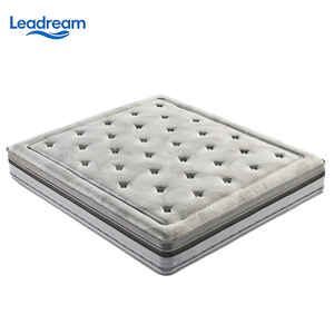 Matelas hybride moderne respirant à ressorts ensachés, taille King, 12 pouces, fermeté moyenne, pour chambre principale - Product Image 1
