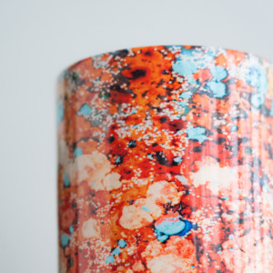 Vaso Moderno in Ceramica con Motivo Astratto Colorato per Decorazione Casa e Ufficio - Product Image 6