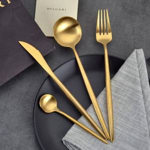 Juego de Cubiertos de Acero Inoxidable Dorado para Restaurante, 4 Piezas, Estilo Alemán, Cucharas, Tenedores, Cuchillos, Cubiertos Azules y Dorados de Portugal - Product Image 1
