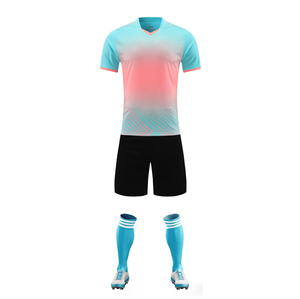 Maillot de football lavande personnalisé <span class=keywords><strong>pas</strong></span> <span class=keywords><strong>cher</strong></span> et respirant derniers arbitres maillot de football vêtements de haute qualité - Product Image 1
