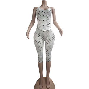 Completo Streetwear Personalizzato con Top Halter Stampato a Pois e Pantaloncini, <span class=keywords><strong>Abbigliamento</strong></span> <span class=keywords><strong>Donna</strong></span>, Set 2 Pezzi, Tuta Sportiva da <span class=keywords><strong>Donna</strong></span> - Product Image 4