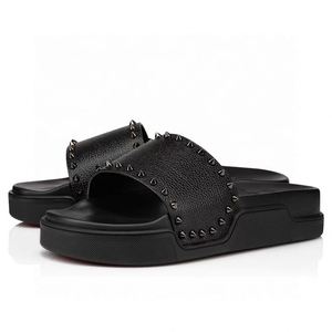 Sandales décontractées pour hommes à bout ouvert avec rivets, semelle épaisse antidérapante, idéales pour l'extérieur, collection été 2026, couleur rouge, pour la plage, blanches - Product Image 3