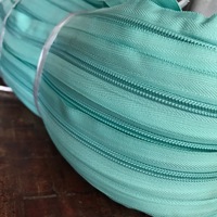 Fabricants de fermeture éclair de sac en gros n ° 5 Code de fermeture éclair en nylon Pack le paquet entier de sac de couverture de lit de teinture fixe n ° 5 fermeture éclair