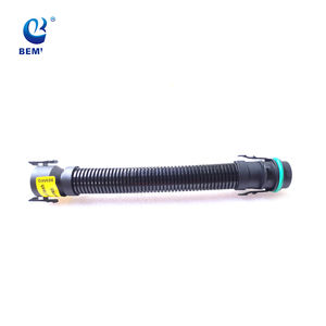 13717588283 1371 7588 283 13717803842 1371 7803 842 <span class=keywords><strong>Tuyau</strong></span> de Conduite <span class=keywords><strong>d</strong></span>'<span class=keywords><strong>Air</strong></span> Intercooler Turbo pour <span class=keywords><strong>BMW</strong></span> X1 E84 E89 <span class=keywords><strong>E90</strong></span> F02 F15 - Product Image 6