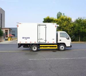 Camion frigorifique mini JAC JMC 4X2 avec capacité de 12 m³, transmission manuelle diesel, norme d'émission Euro 6 disponible, neuf - Product Image 4