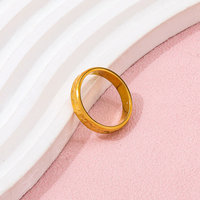 High End 18 Karat vergoldet vergoldet gravierte Star Surround Band Ringe für Frauen Edelstahl Schmuck