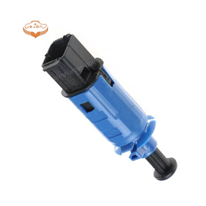 สวิตช์ไฟเบรกรถยนต์สำหรับ Mercedes-Benz <span class=keywords><strong>smart</strong></span> fortwo 4515450109 A4525450009 0010287V001 4525450009 4515450209 - Product Image 1