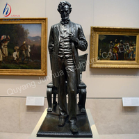 Sculpture de Statue en Bronze Joseph staline à vendre