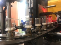 Machine de soufflage automatique de bocaux en PET, fonctionnement stable pour les bocaux en plastique