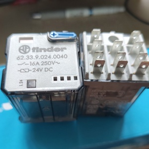 Finder relay 62.33.9.024.0040 3PDT Plug In Non-Latching Relay Tab 24VDC nuevo y original - Product Image 3