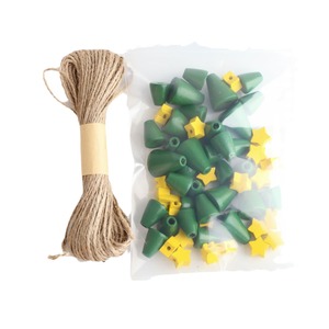 Mini Árbol de Navidad de Madera, Decoraciones Verdes con Estrella Amarilla, Decoración Navideña para Interiores, Juego de 4 Piezas, Regalo Ecológico - Product Image 5