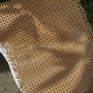 หวายสังเคราะห์คุณภาพสูง งานแฮนด์เมด รูปทรงสี่เหลี่ยม ขนาด 15 เมตร สำหรับเฟอร์นิเจอร์ระเบียง เก้าอี้กลางแจ้ง ตกแต่งคริสต์มาส - Product Image 1