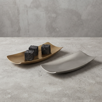 Diffuseur d'arômes moderne et minimaliste en pierre de lave, ensemble personnalisé de diffuseurs d'huiles essentielles en roche volcanique avec plateau métallique, vente en gros pour la décoration intérieure