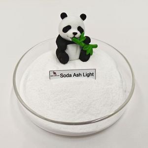 Precio químico industrial de alta calidad por tonelada de ceniza de Soda Na2CO3 para fabricación de vidrio - Product Image 1