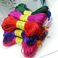 25 Couleurs 20 Mètres 2 mm Nouveau Fil Tressé Solide Macramé Soie Satin Cordon Nœud Chinois Corde DIY Bijoux Fabrication Bracelets Apprêts