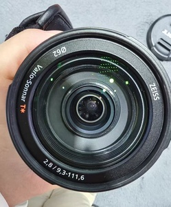 Caméra vidéo d'occasion FDR AX100E, qualité 4K, objectif ZEISS, petite taille, caméra vidéo portable - Product Image 4