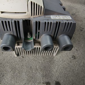 Contrôleur de vitesse MP210A4R 75KW 125HP d'occasion en bon état MP210A4R MP210A4R 75KW 125HP Contrôleur de vitesse DC d'occasion en bon état - Product Image 3