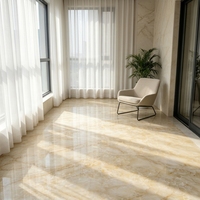 Carrelage élégant pour appartement, comptoirs de cuisine et salle de bain de luxe, sols modernes minimalistes en marbre blanc classique et épuré