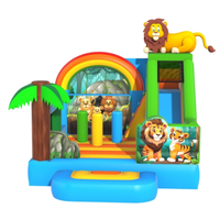 Structure gonflable familiale thème Lions, parcours à roues éléphant, château gonflable de fête foraine, location promotionnelle pour événements commerciaux, équipement d'escalade