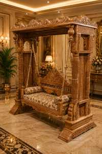 Balançoire Mandap Jhula en bois artisanale, traditionnelle indienne, suspendue, avec un design sculpté complexe, mobilier d'extérieur, pour 3 personnes, en tissu - Product Image 4