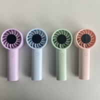Ventilateur de poche rechargeable 5000 mAh, mini ventilateur portable avec affichage numérique et crochet pour les voyages, 100 vitesses, affichage numérique