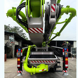 Camion pompe à béton Zoomlion 56X6RZ 56M d'occasion, châssis Benzz Actros 4141, diesel, en stock - Product Image 5