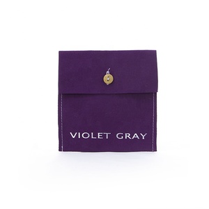 <span class=keywords><strong>Violet</strong></span> Petit Bouton Fantaisie Bijoux Cadeau Bracelet En Velours Enveloppe Sac Pochette Avec Logo De Broderie - Product Image 2