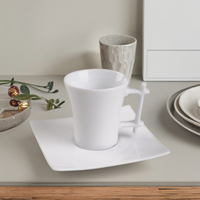 2025 vente chaude forme carrée pas cher à la main tasse en céramique tasse à café en porcelaine avec soucoupe pour coffret cadeau