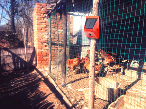 N911c năng lượng mặt trời cảm biến chuyển động báo động ánh sáng với còi báo động 8 LED DC phí thời tiết cho trang trại/vườn an ninh - Product Image 3