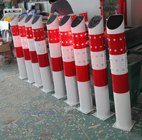 Colonne de signalisation routière à LED solaire, rampe anti-collision, barrière de circulation lumineuse à clignotement séquentiel