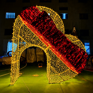 Arche lumineuse LED 3D en forme de cœur pour décoration extérieure de festivals, centres commerciaux, parcs et projets de mariage - Product Image 1