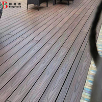 Usine directe Wpc Grain de bois Decking Co Extrusion Deux-en-un Bois Composite Decking