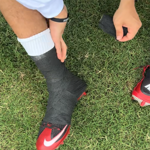 Cinta Adhesiva Cohesiva Elástica No Tejida ACQ de 5 cm para Agarre de Fútbol, Vendaje Deportivo de 2 Pulgadas - Product Image 5