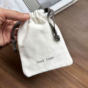Sac à cordon en coton personnalisé écologique, pochette anti-poussière recyclable avec impression de logo - Product Image 2